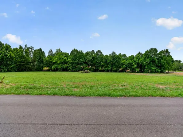 3 Cora Rd, Cookeville, TN 38501