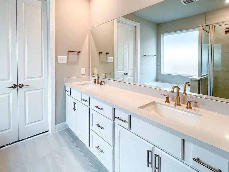 21818 Fitzroy Manor Ln — Photo 18