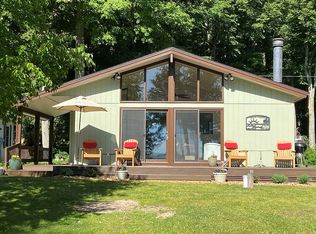 434 Onkeonwe Rd, Frankfort, MI 49635