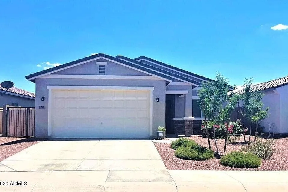 261 W Tropical Dr