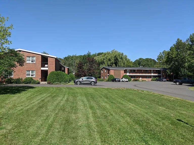 172 Camden St — Photo 32