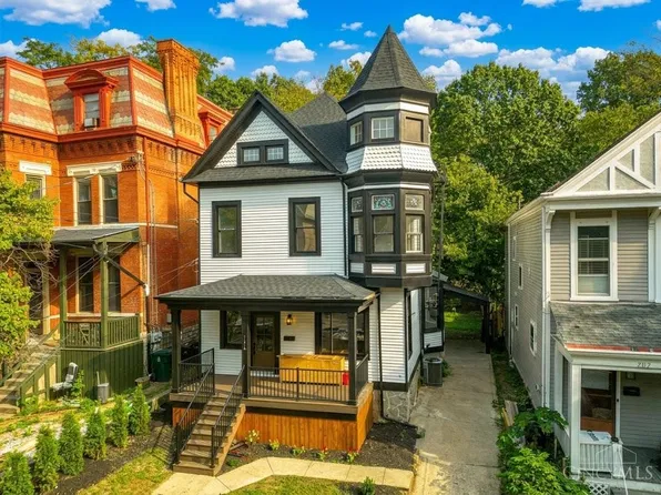 2216 Kemper Ln, Cincinnati, OH 45206