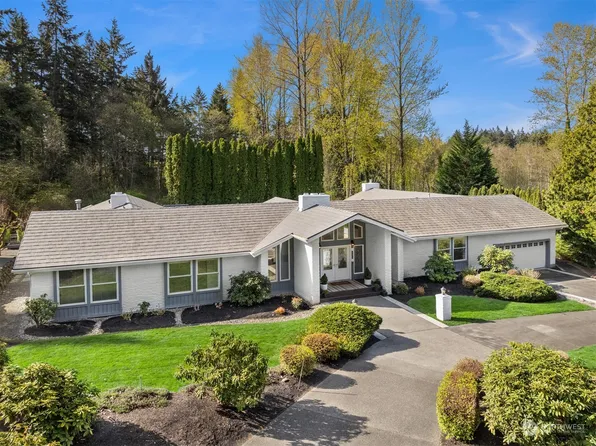 981 Altadena Drive, Fircrest, WA 98466