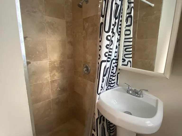 107 NE 17th Ave #1 — Photo 20