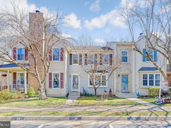 5817 Waterdale Ct, Centreville, VA 20121