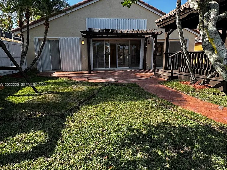 13312 SW 144th Ter — Photo 10