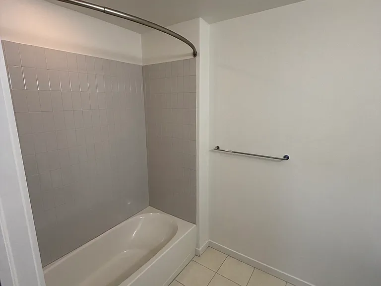 204 Maple St #202 — Photo 24