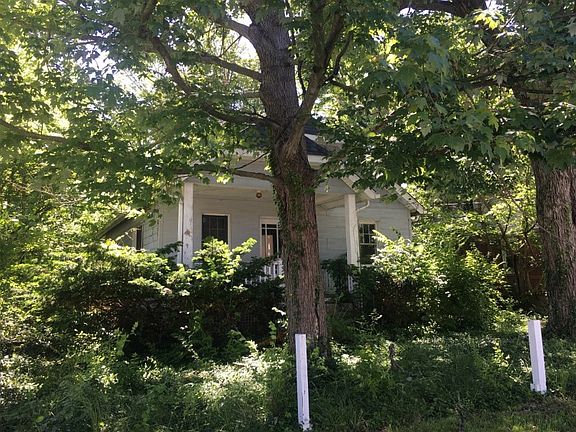 2nd image of 1336 Coolidge Ave