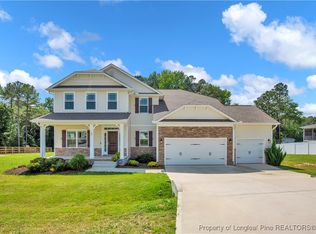 66 S Hawks Ridge Ln, Smithfield, NC 27577