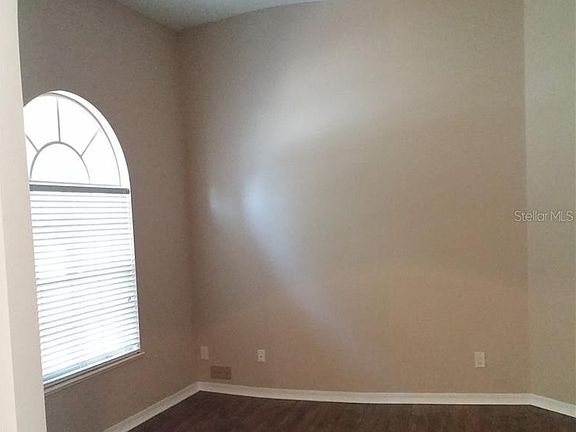 3rd image of 5341 Bay Side Dr