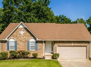 1052 Blue Mountain Ln, Antioch, TN 37013