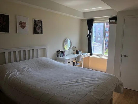 Rented by 18 REALTY | media 16