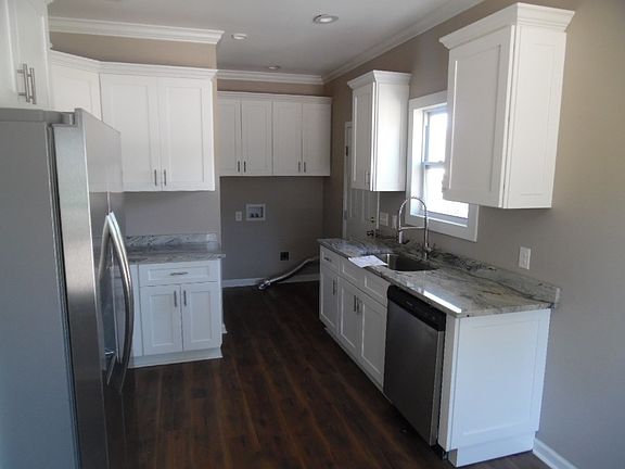 2nd image of 202 River St