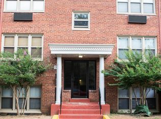 2036 N Woodrow St APT 3, Arlington, VA 22207