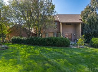 4951 Walnut Walk, Dayton, OH 45429