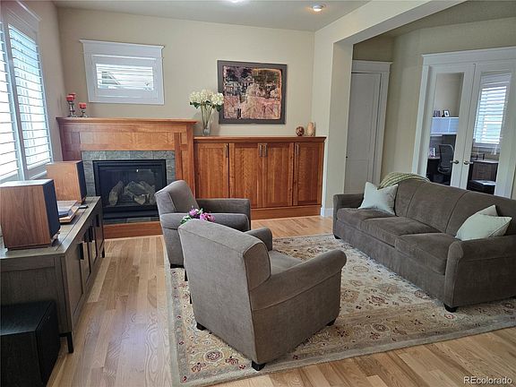 5th image of 4570 Sprucedale Place
