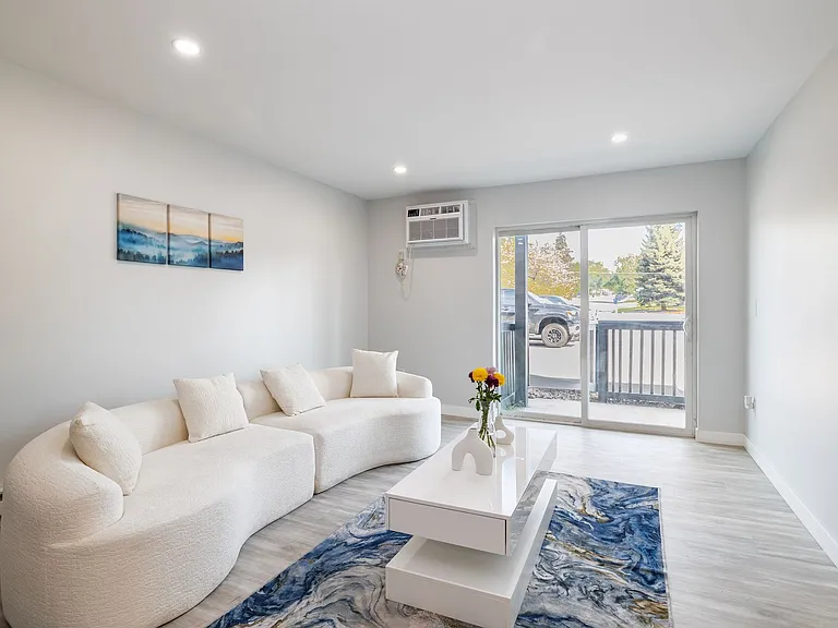 Arvada Court Apartments — Photo 12