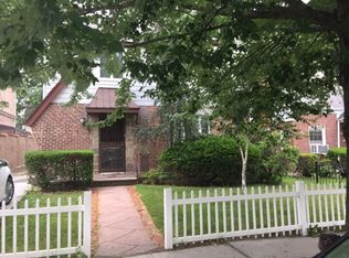 108-34 67 Ave, Forest Hills, NY 11375