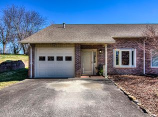 1118 Genesis St, Maryville, TN 37804