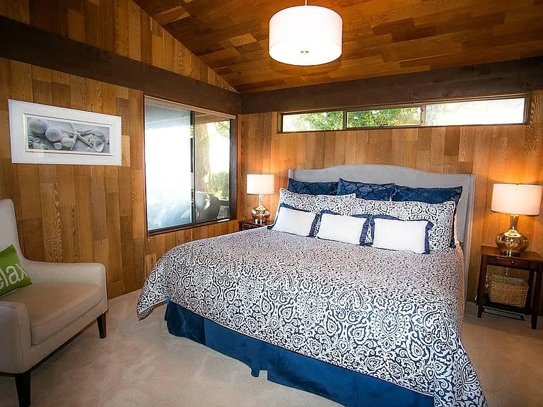 Master Bedroom - King