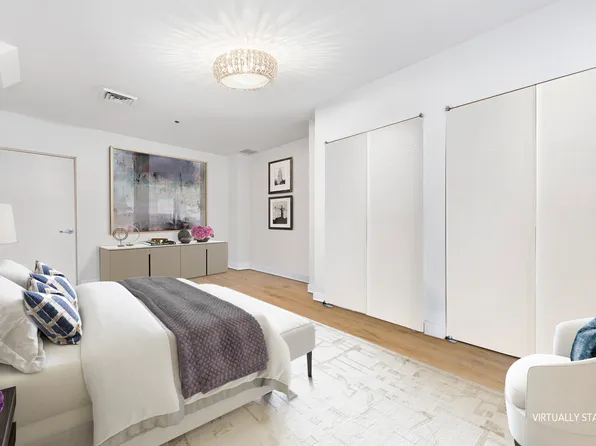 315 West 36th Street image 8 of 13