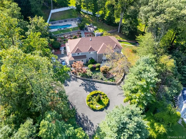 6 Timp Brook Road, Stony Point, NY 10980