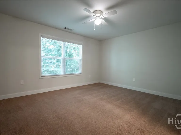 1131 Binghampton Cir — Photo 15