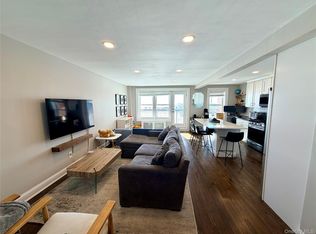 1 E Broadway APT 3N, Long Beach, NY 11561