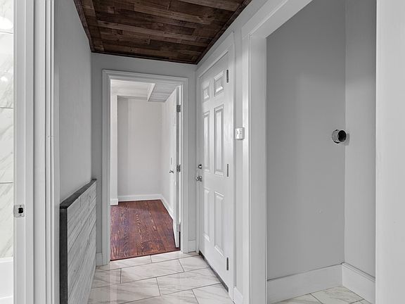 5th image of 3543 Oregon Ave #2N