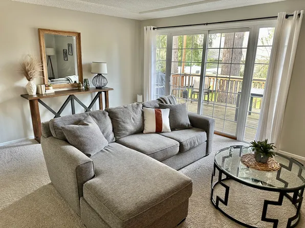 (undisclosed Address), Tigard, OR 97223