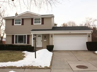 14219 Woodside St, Livonia, MI 48154