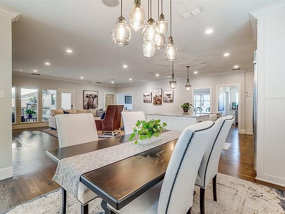 4th image of 7507 Midbury Dr