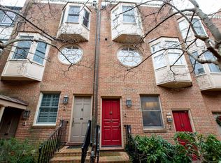 2109 O St NW #B, Washington, DC 20037