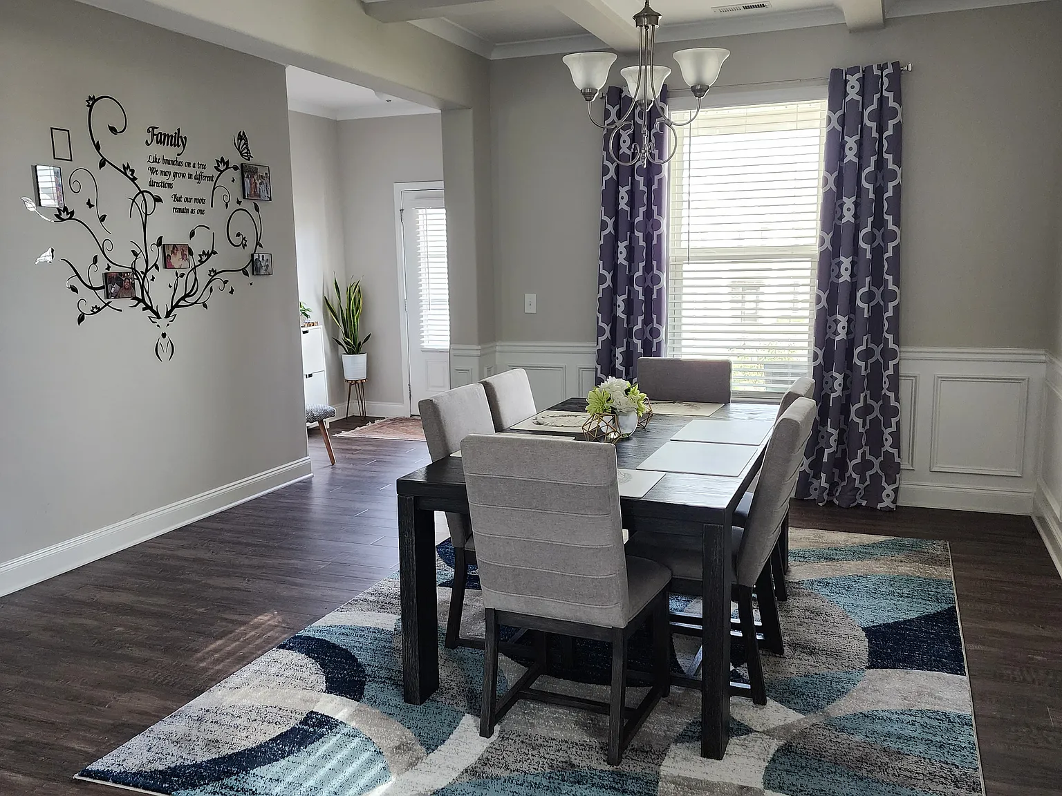 4 bed, 2.5 bath, 3096 sqft, $1,200 — Photo 4