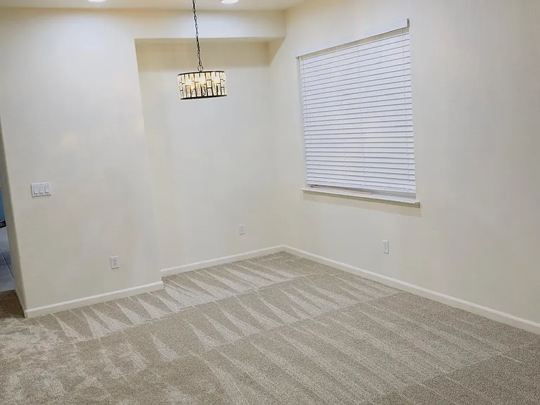 1380 Jones Ln — Photo 8