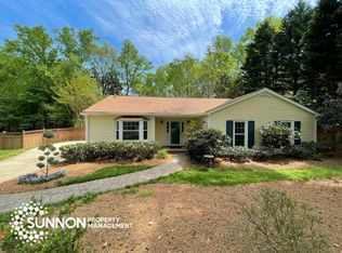 9635 Covedale Dr, Charlotte, NC 28270