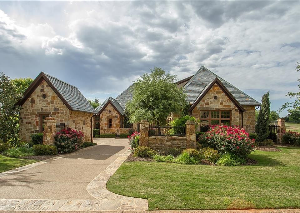 1st image of 2215 Cedar Elm Ter
