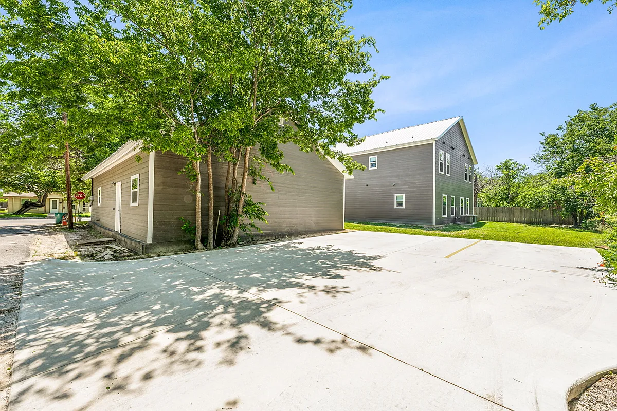 Building Photo - 778 N Belknap St #101