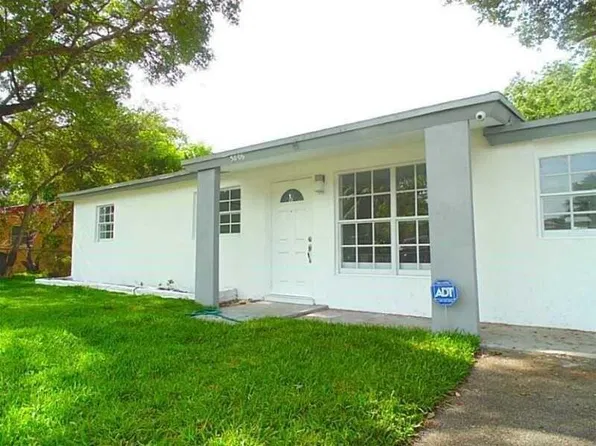 5806 Hope St, Hollywood, FL 33021