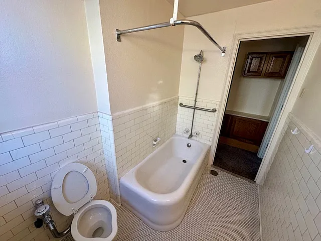 133 S Mill St #401 — Photo 6