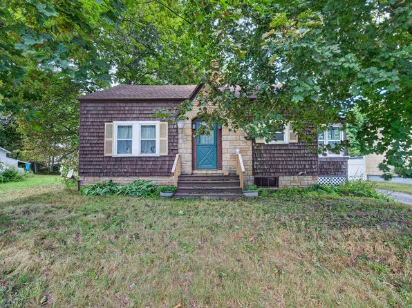 885 Minot Avenue, Auburn, ME 04210
