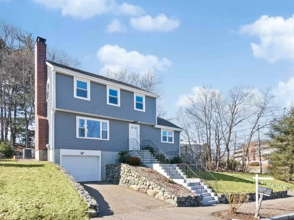 5 Philips Ter, Waltham, MA 02453