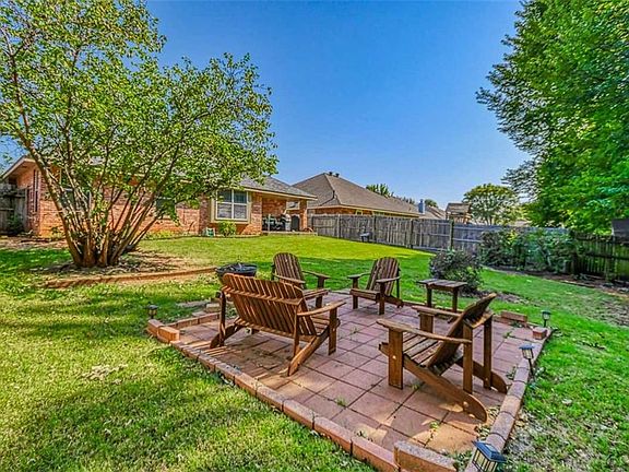 5th image of 12309 Hickory Creek Blvd
