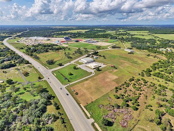 3rd image of 16030 W State Highway 29