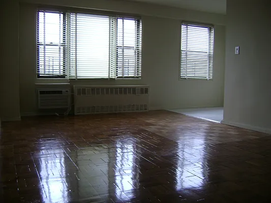 Rented by Kings & Queens | media 1