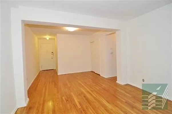 Sold by Argo Residential | media 32