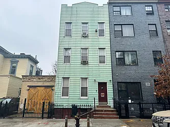 11 Goodwin Place MULTIFAMILY image 1 of 2