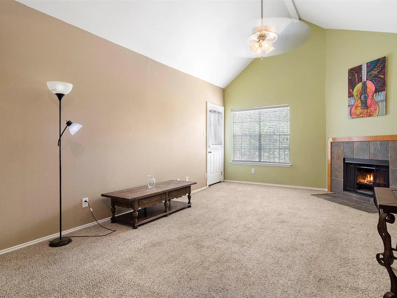 1 bed, 1.0 bath, 750 sqft, $950 — Photo 3