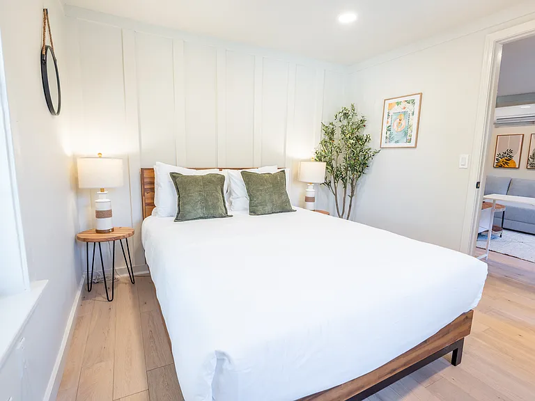 4208 S Rhett Ave #F — Photo 10