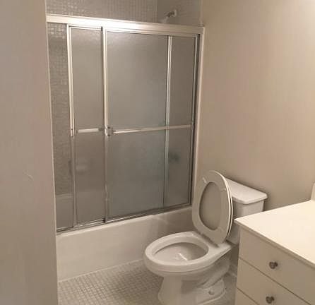 5th image of 19380 Collins Ave APT 915B